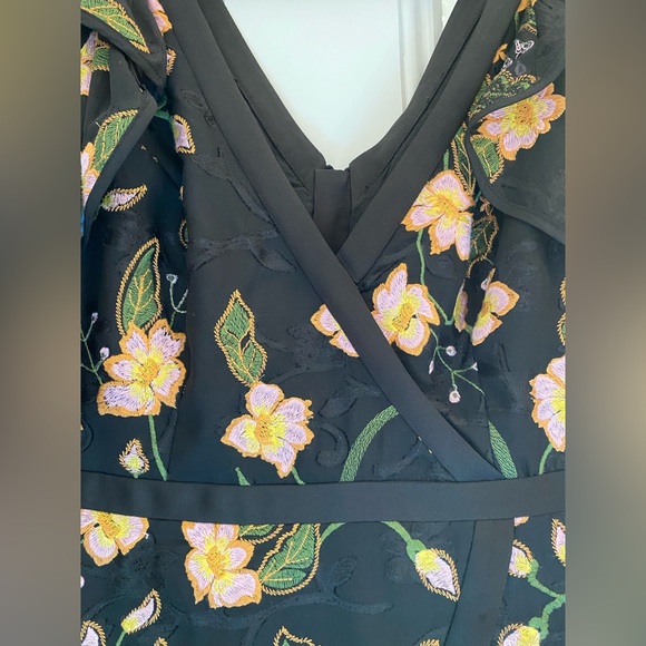 RODEO SHOW | Flattering floral dress - excellent condition - Picture 5 of 9